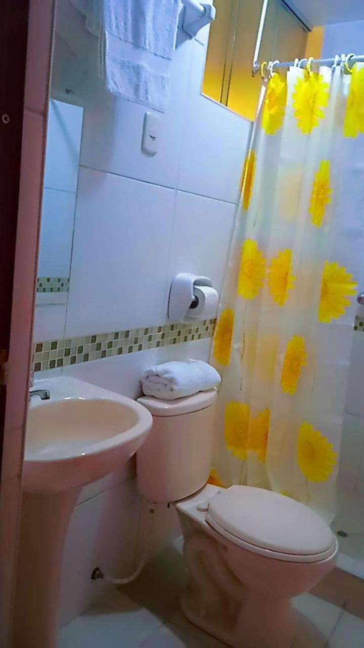 Hostal Acuarius Пуно Екстериор снимка