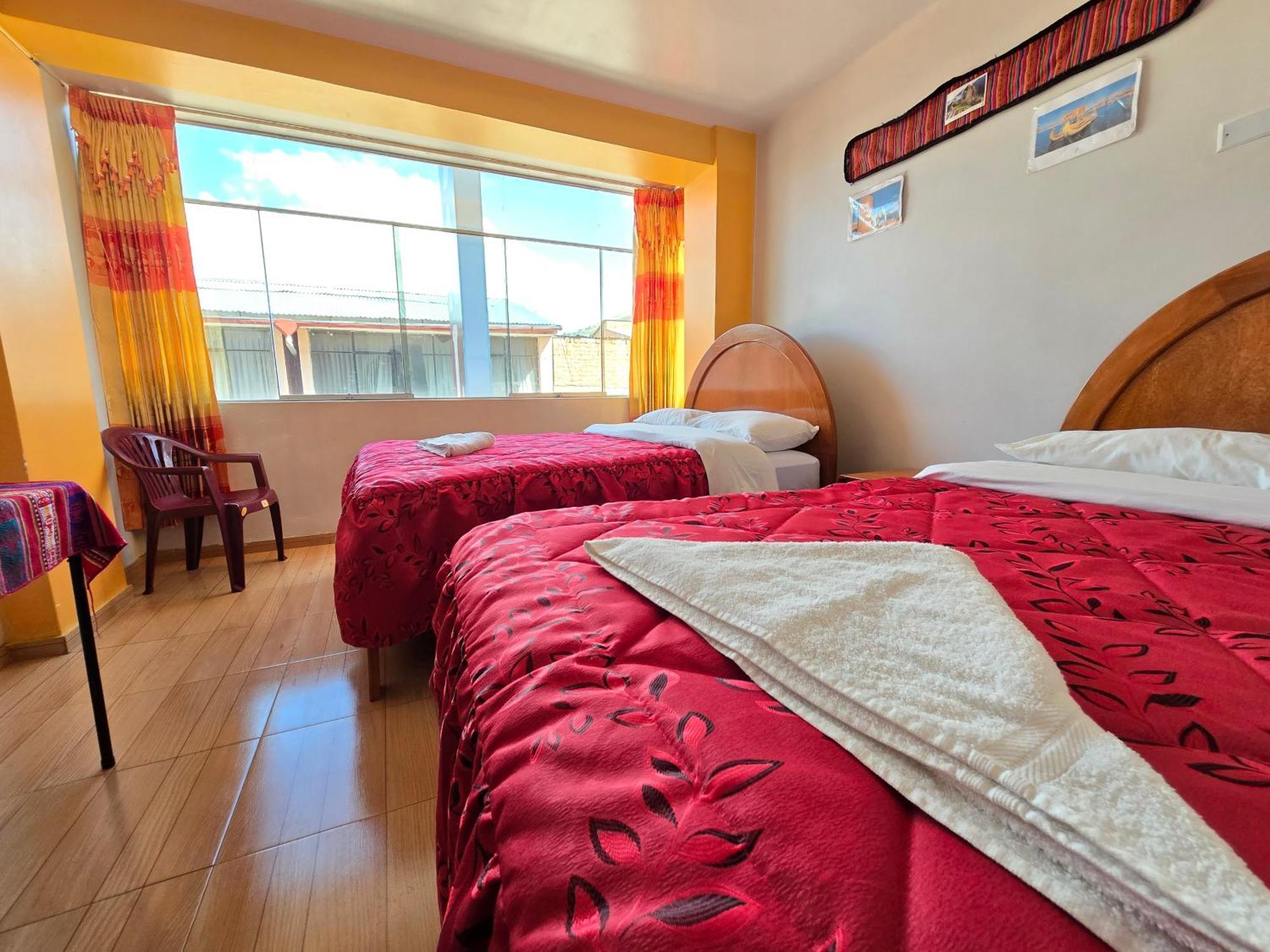 Hostal Acuarius Пуно Екстериор снимка