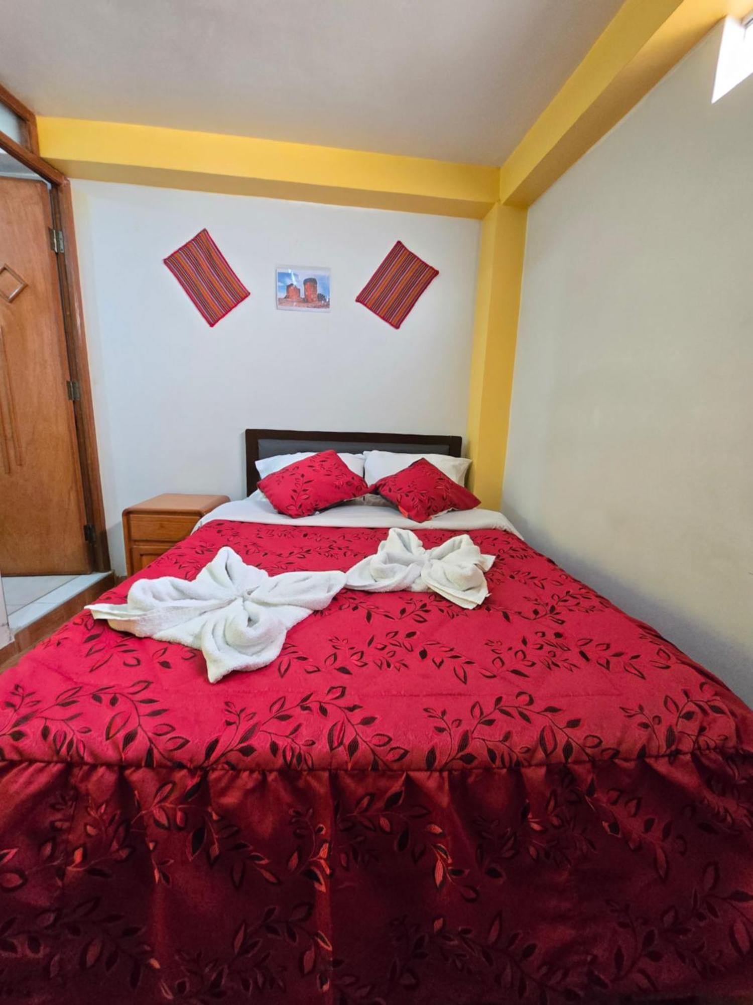 Hostal Acuarius Пуно Екстериор снимка