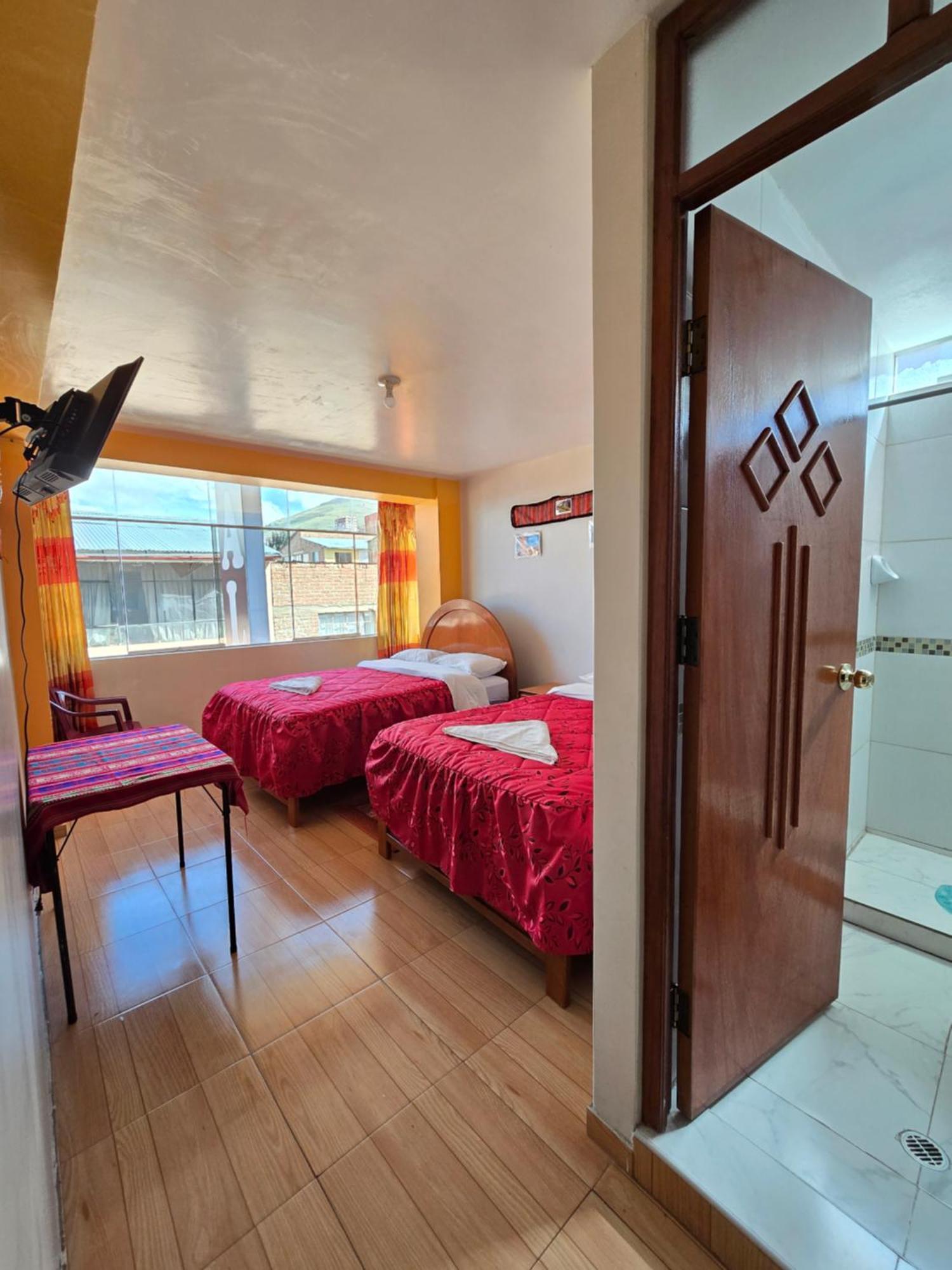 Hostal Acuarius Пуно Екстериор снимка