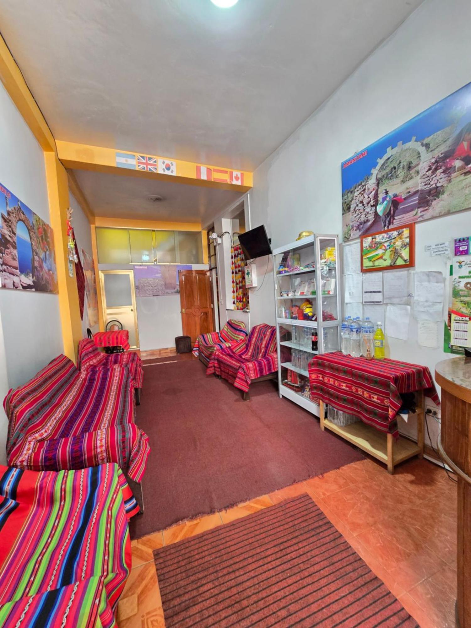 Hostal Acuarius Пуно Екстериор снимка