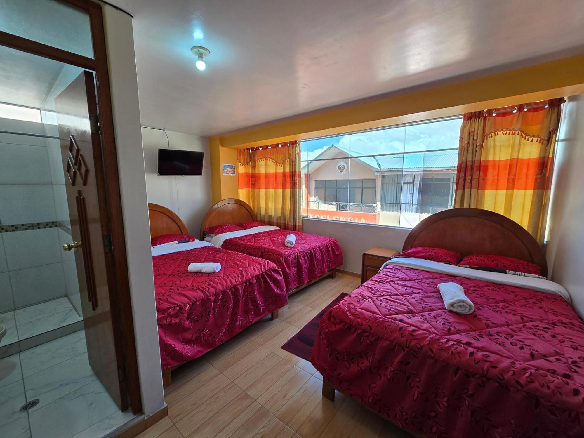 Hostal Acuarius Пуно Екстериор снимка
